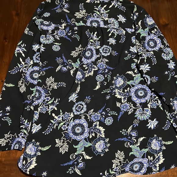 Women’s 24 Lane Bryant Blouse - Picture 12 of 13